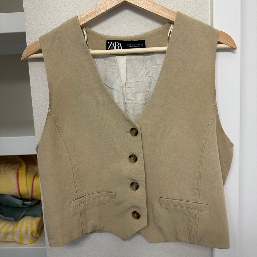 ZARA Vest size S